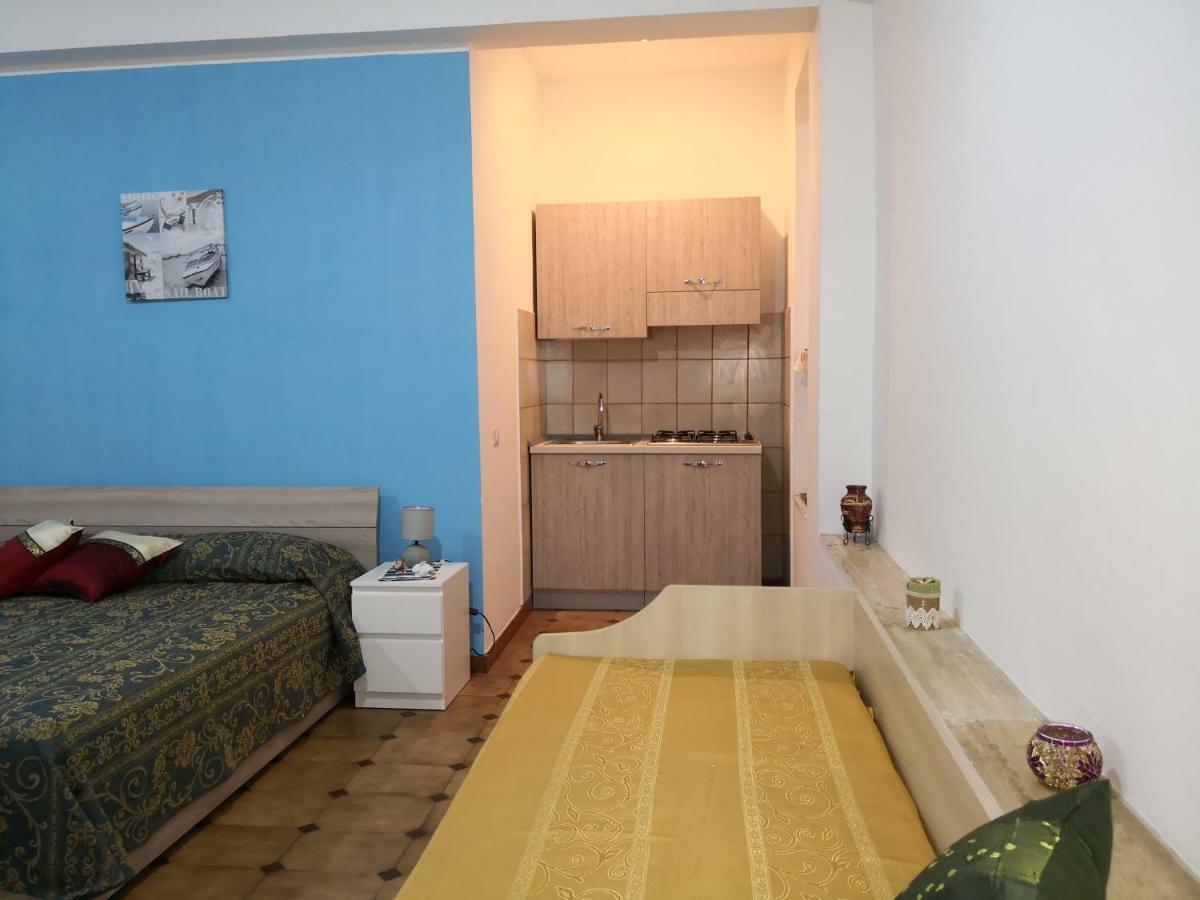 Monolocale Trappitello - Apartments تاورمينا المظهر الخارجي الصورة